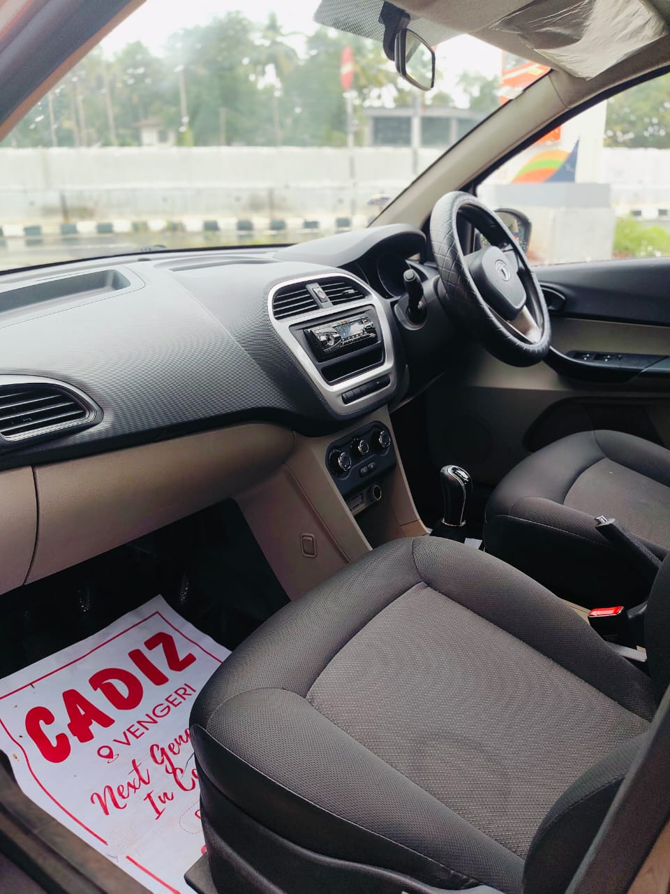 Car thumbnail 8